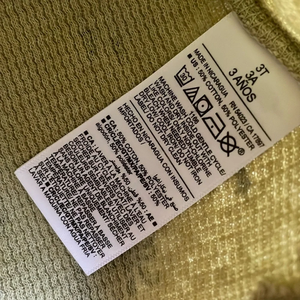 NWOT Old Navy boys tee 3t